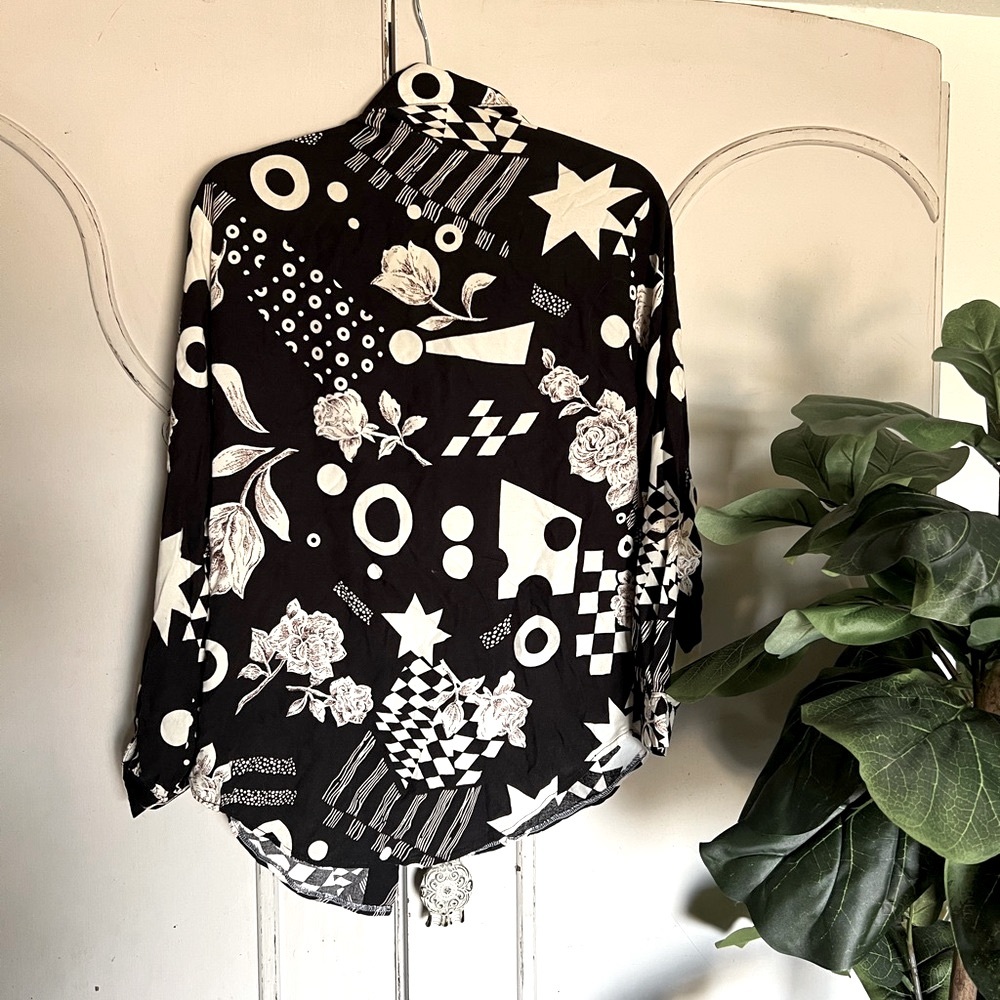 Vintage | 80’s floral abstract button up